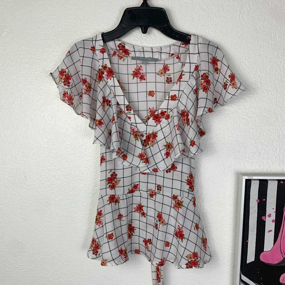 Sweet Rain Floral Flowy Blouse Gently Worn Size S